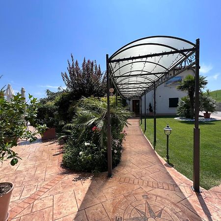 B&B Corte Delle Rose Castiglione Delle Stiviere Eksteriør billede