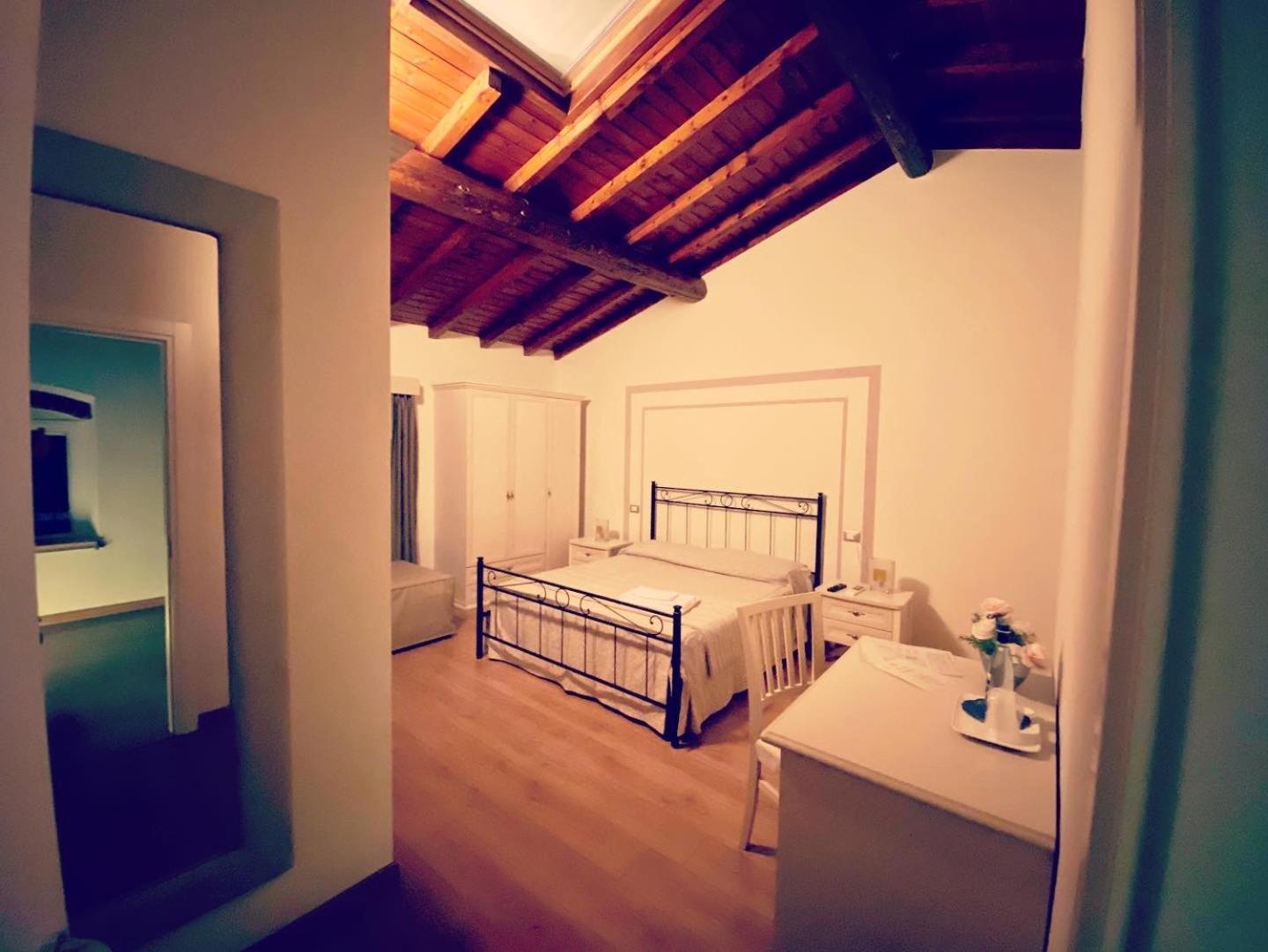 B&B Corte Delle Rose Castiglione Delle Stiviere Eksteriør billede
