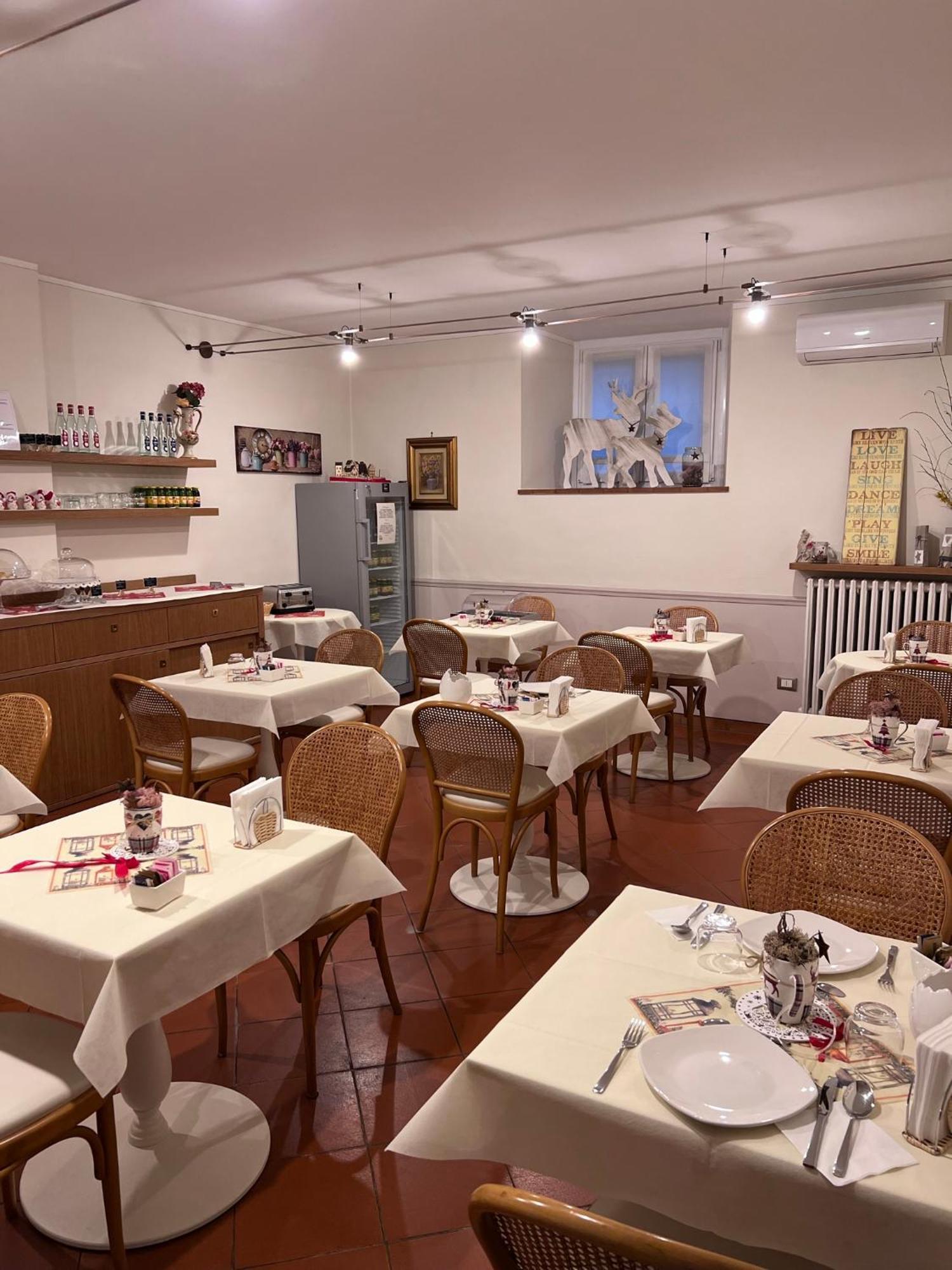 B&B Corte Delle Rose Castiglione Delle Stiviere Eksteriør billede