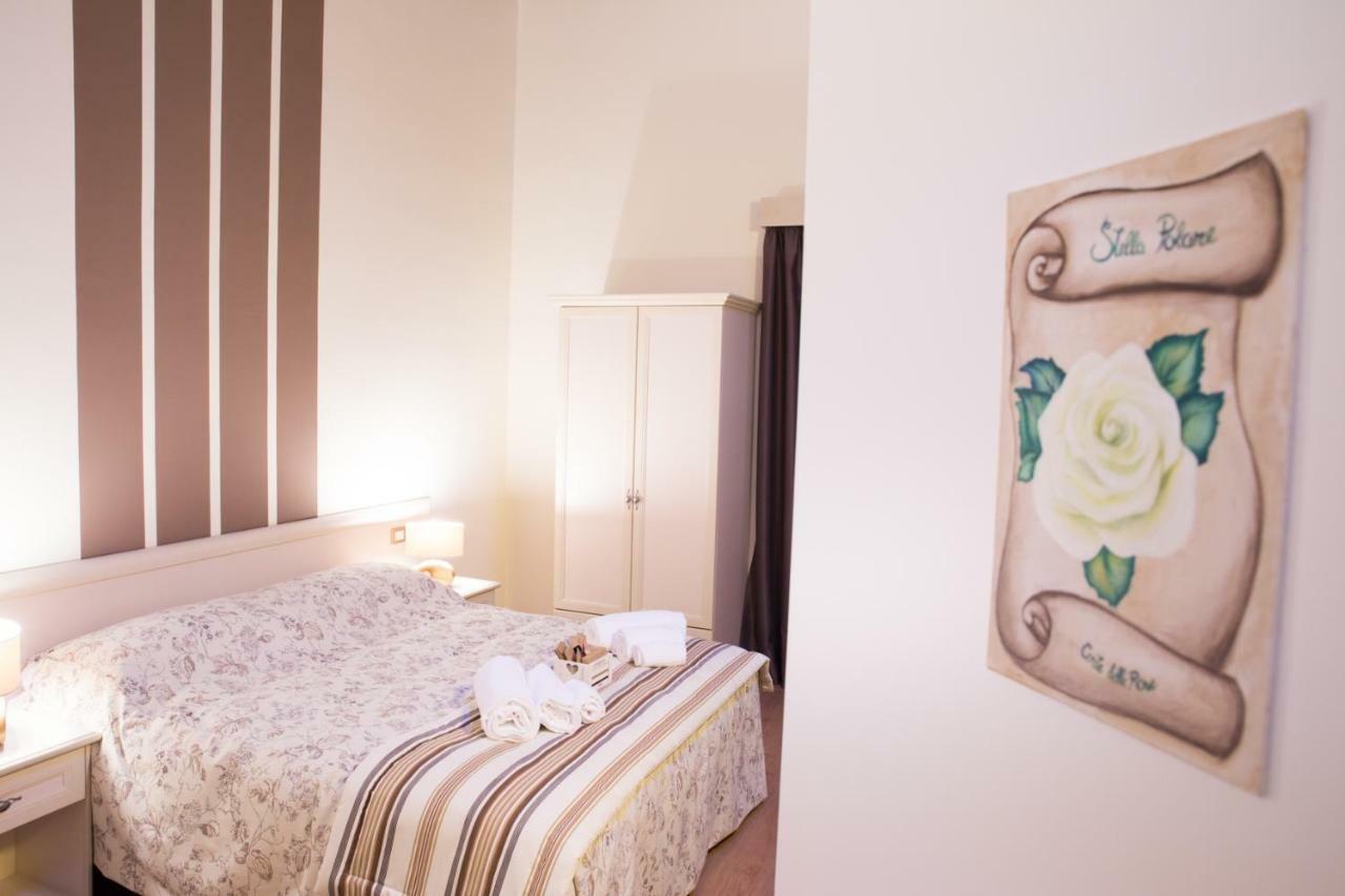 B&B Corte Delle Rose Castiglione Delle Stiviere Eksteriør billede