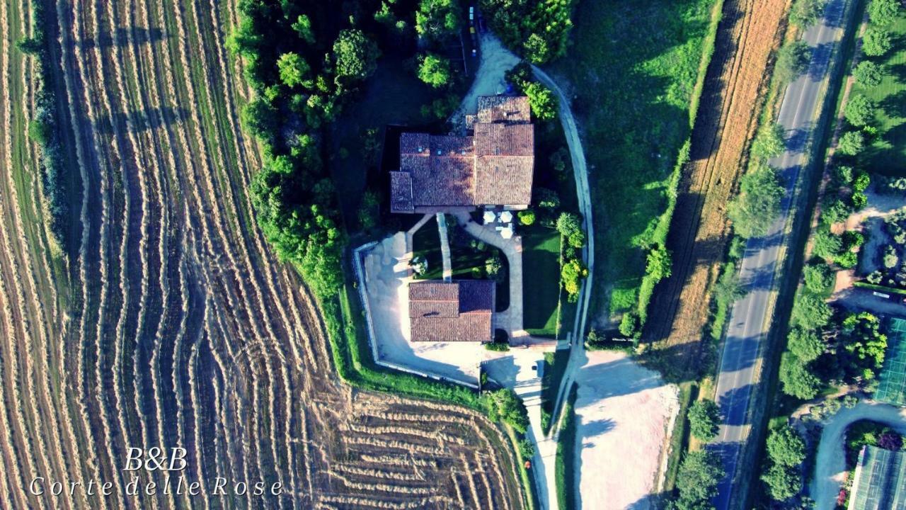 B&B Corte Delle Rose Castiglione Delle Stiviere Eksteriør billede